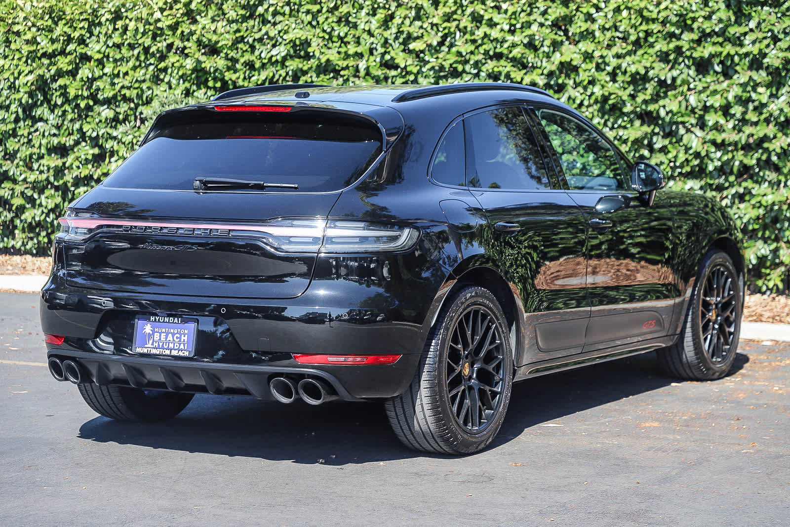 Used 2021 Porsche Macan GTS AWD/4WD image 6