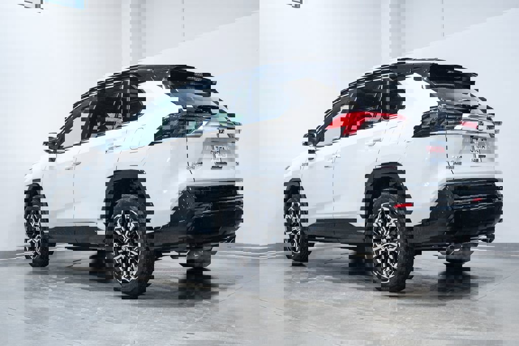 Certified 2024 Toyota RAV4 XSE image 7