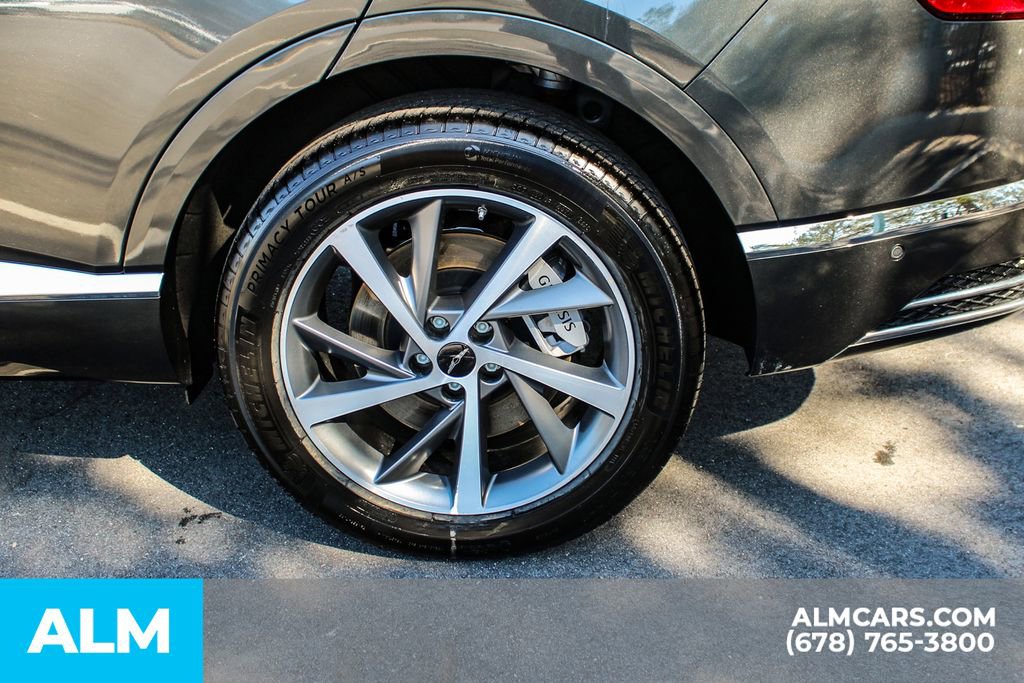 Used 2025 Genesis GV80 2.5T Advanced image 14