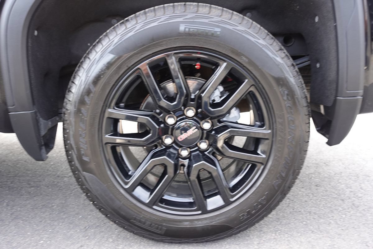 Used 2025 GMC Sierra 1500 Elevation w/ Elevation Premium Package AWD/4WD image 60