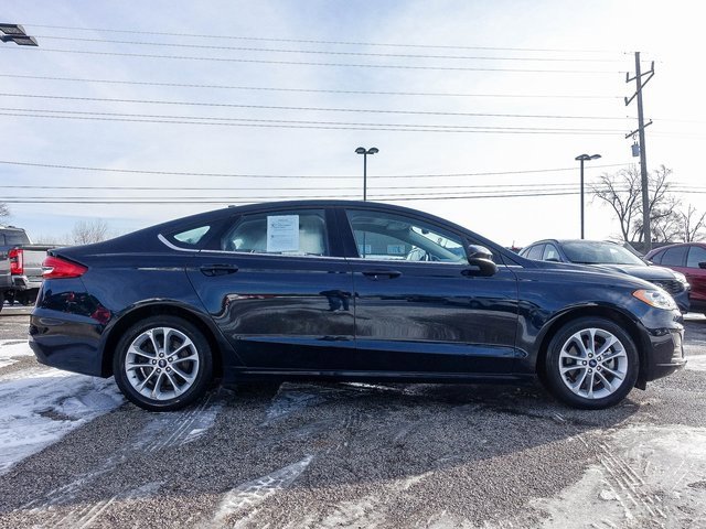 Used 2020 Ford Fusion SE image 10