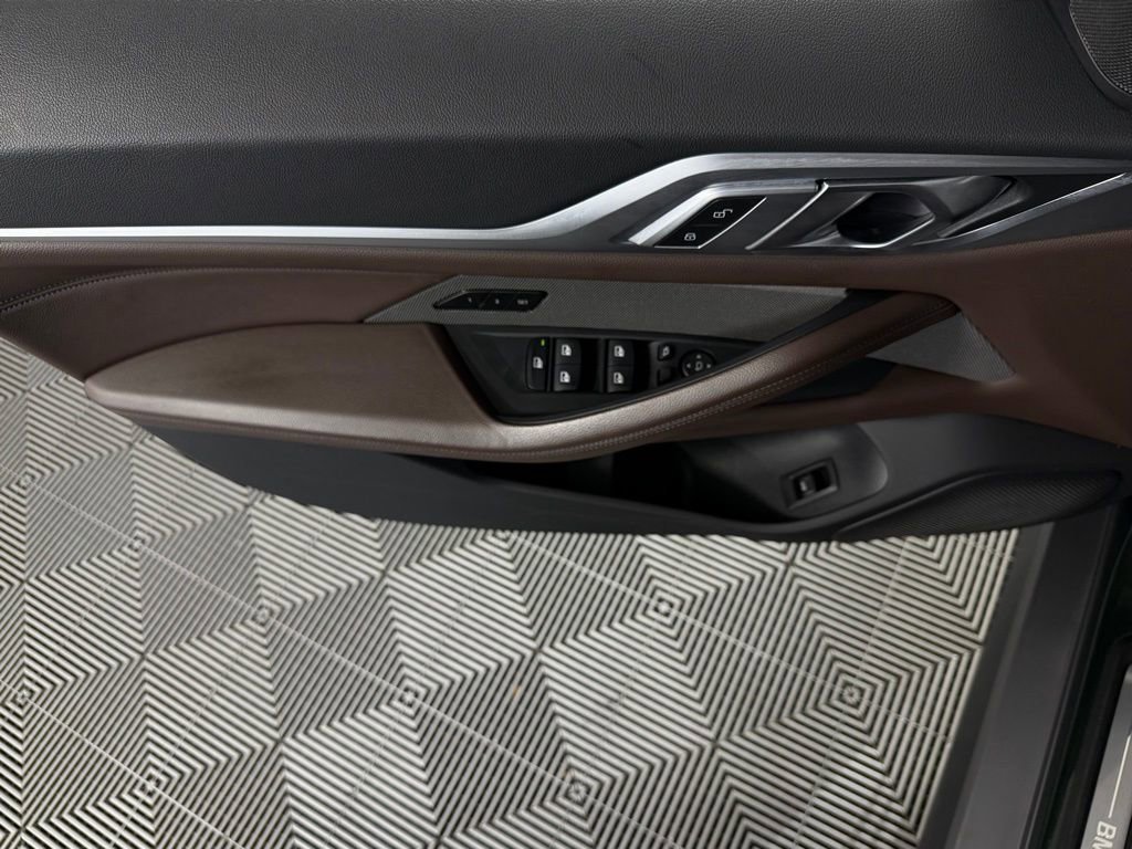 Used 2023 BMW i4 eDrive40 w/ Premium Package image 26