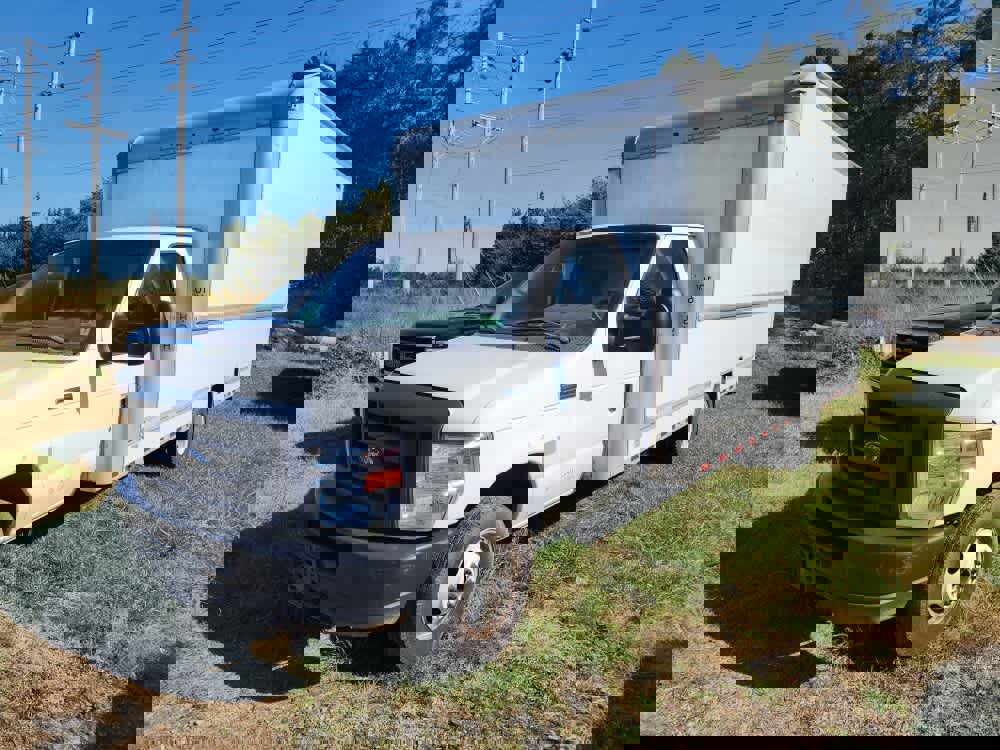 Used 2018 Ford E-350 and Econoline 350 Super Duty image 27