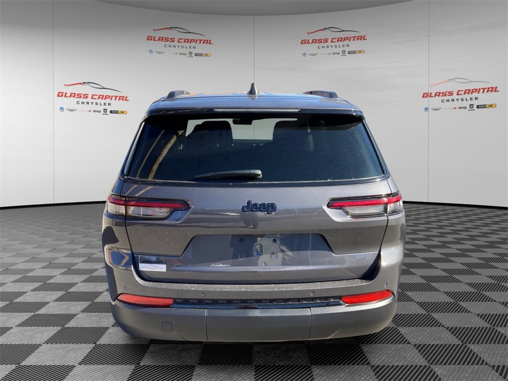 New 2025 Jeep Grand Cherokee L Altitude image 6
