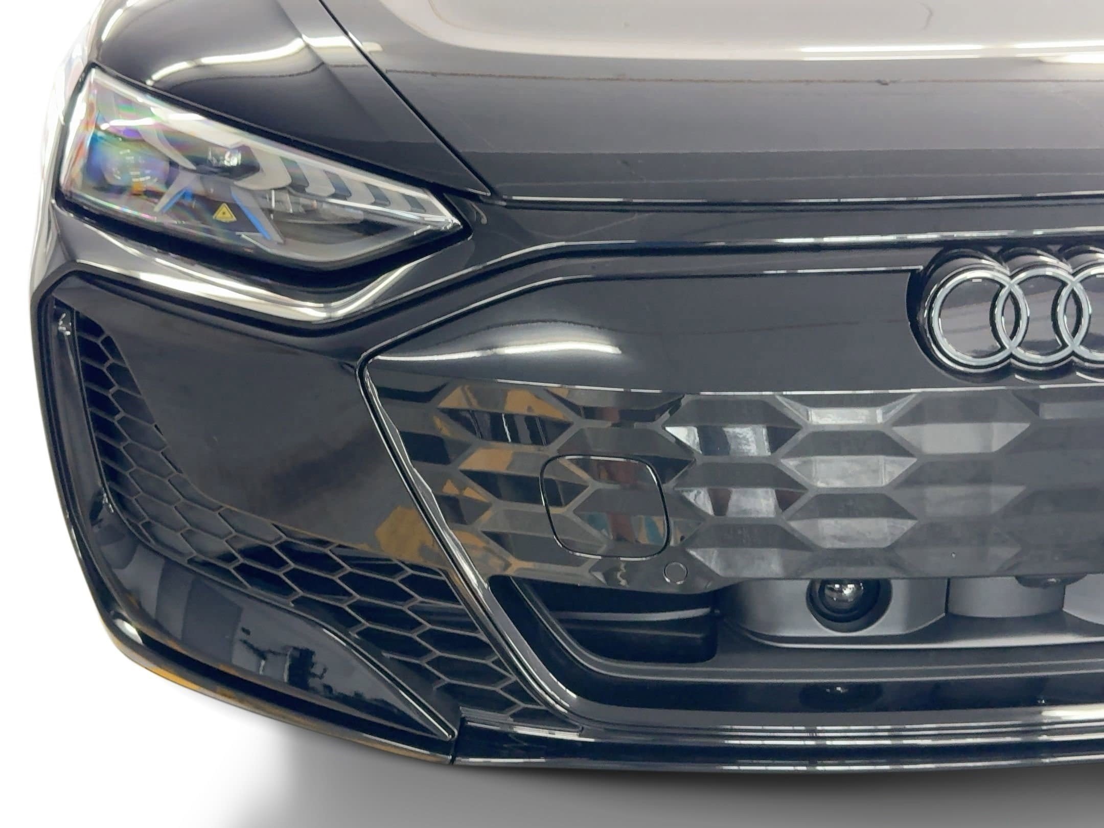 New 2026 Audi RS e-tron GT performance image 11