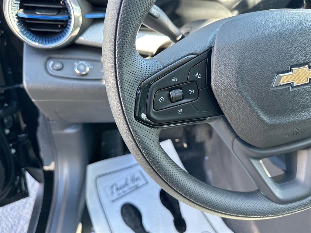 New 2026 Chevrolet Trax LT image 17