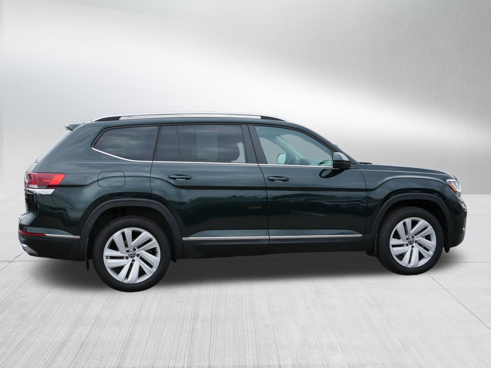 Used 2021 Volkswagen Atlas SEL AWD/4WD image 8