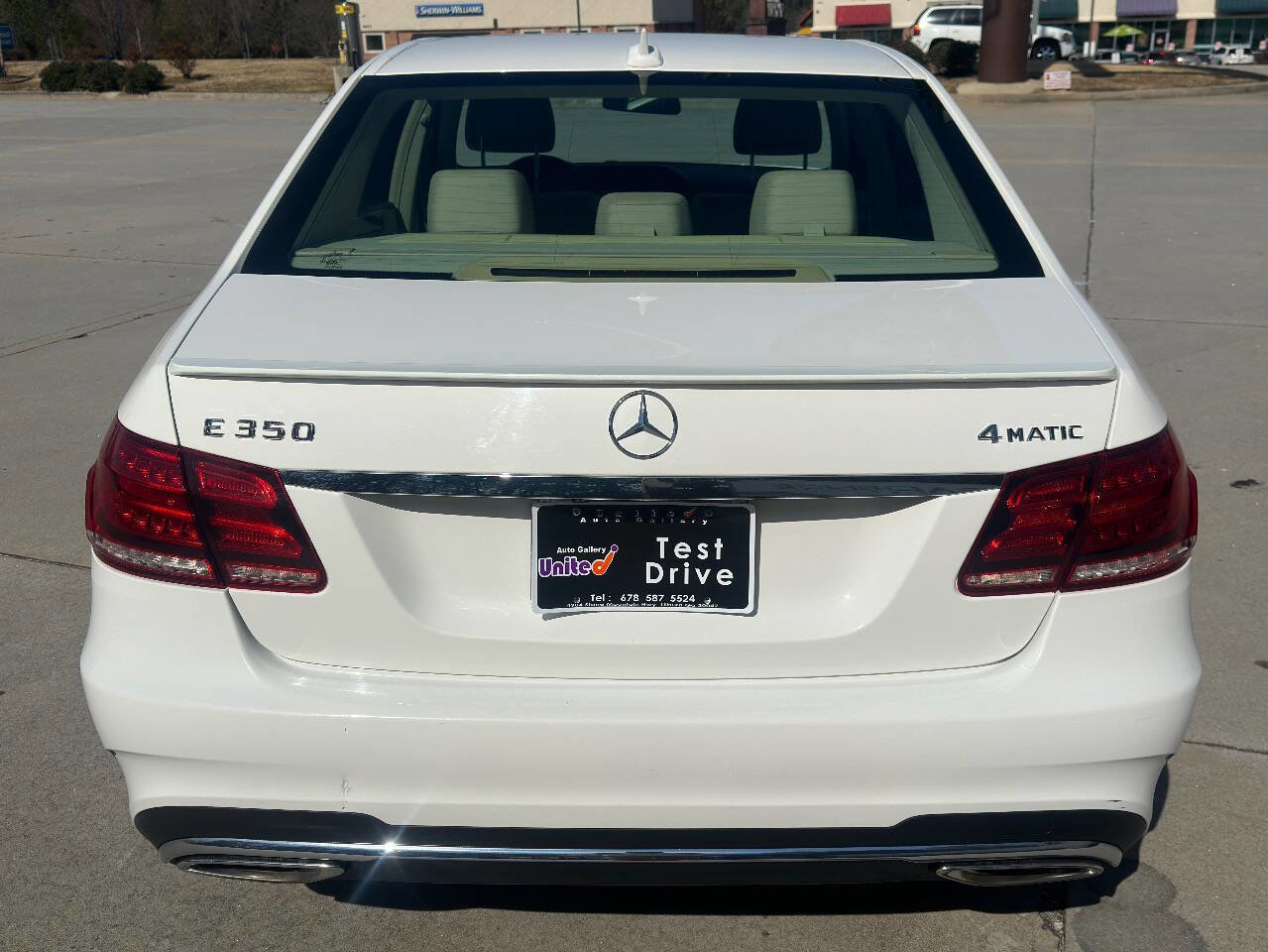 Used 2014 Mercedes-Benz E 350 4MATIC Sedan image 17