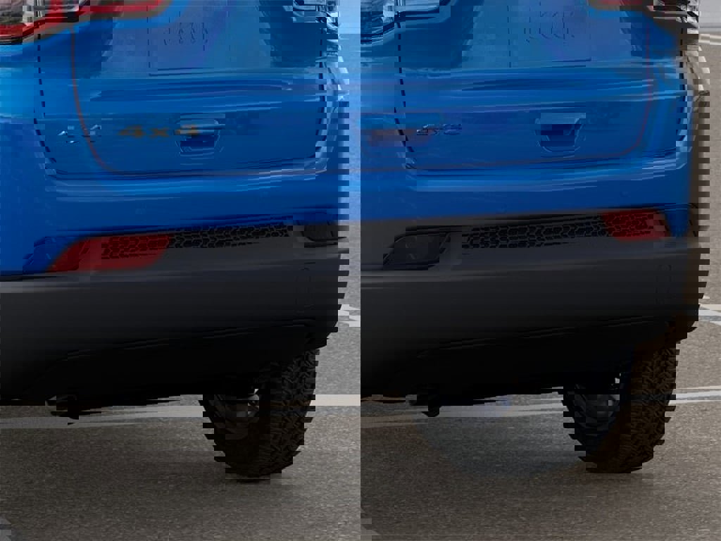 New 2026 Jeep Compass Limited image 13