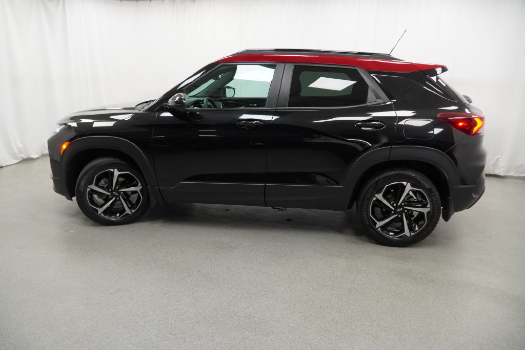 Certified 2021 Chevrolet TrailBlazer RS w/ Sun and Liftgate Package AWD/4WD image 6