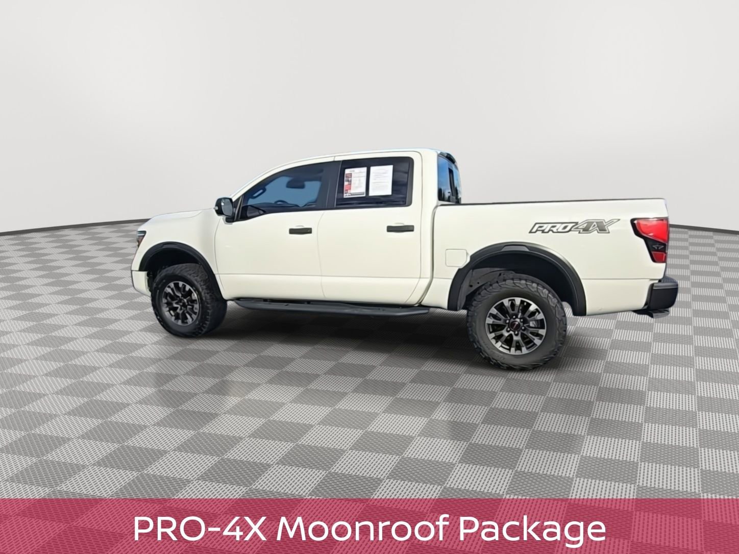 Used 2021 Nissan Titan PRO-4X w/ Pro-4x Convenience Package image 5