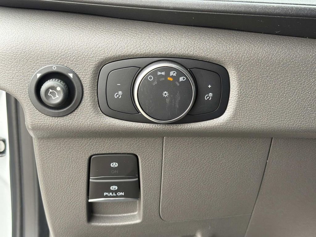 New 2026 Ford Transit 250 148 Medium Roof w/ Load Area Protection Package image 14