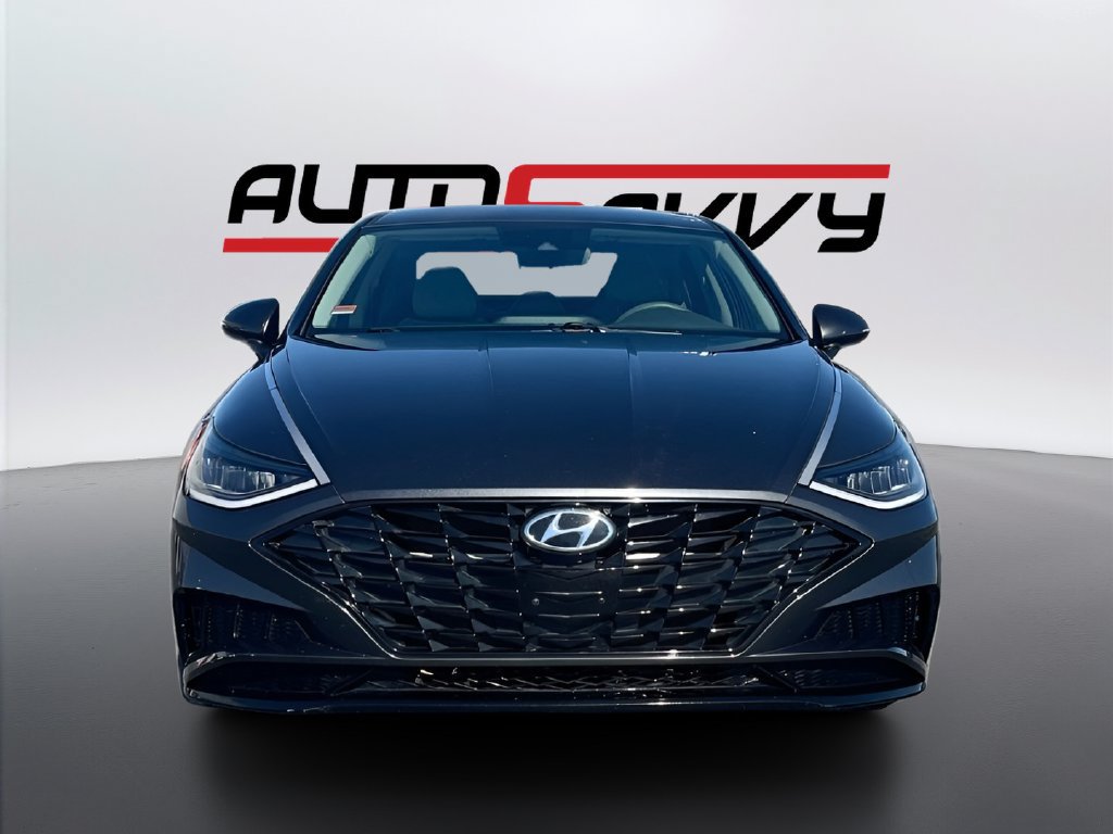 Used 2021 Hyundai Sonata SEL w/ Cargo Package FWD image 2