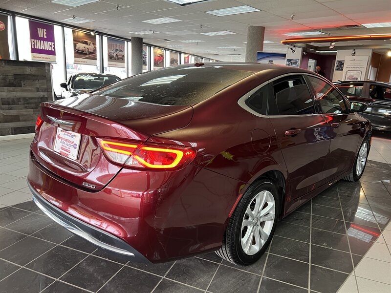 Used 2015 Chrysler 200 Limited w/ Convenience Group FWD image 6