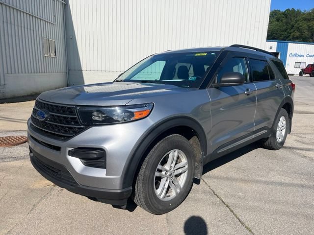 Used 2022 Ford Explorer XLT w/ Class IV Trailer Tow Package AWD/4WD image 10