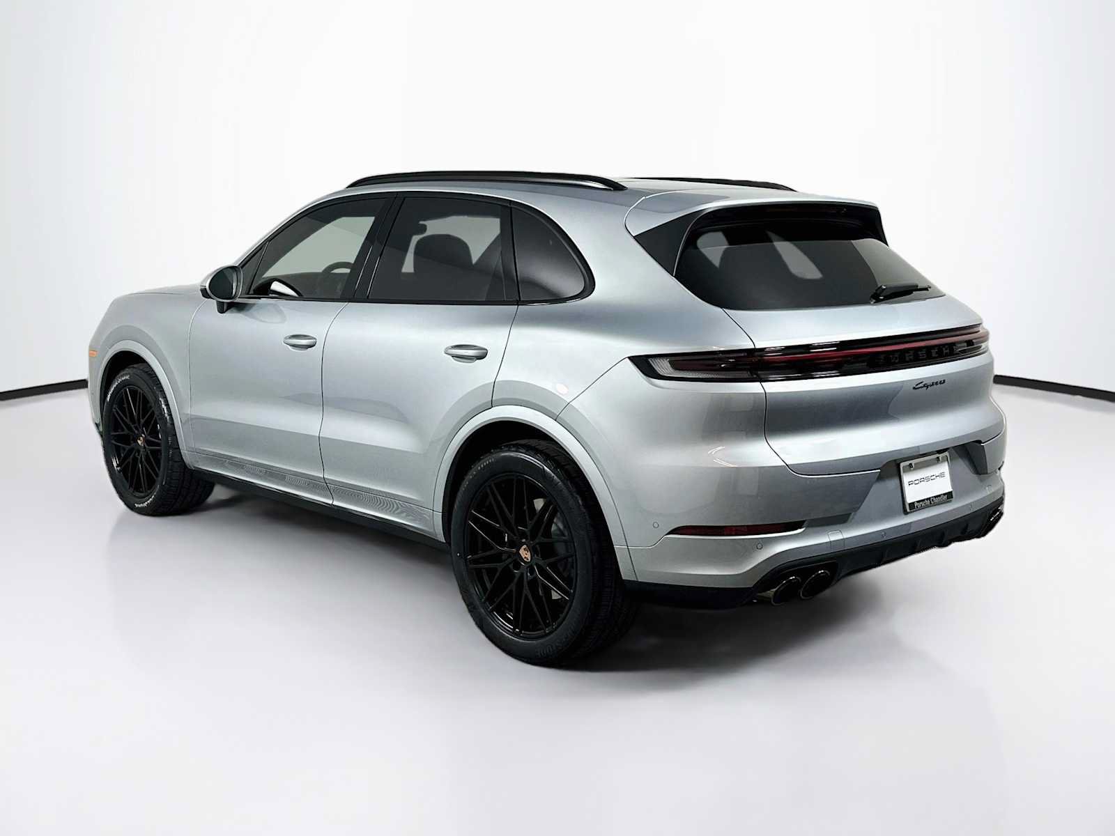 New 2026 Porsche Cayenne AWD/4WD image 3