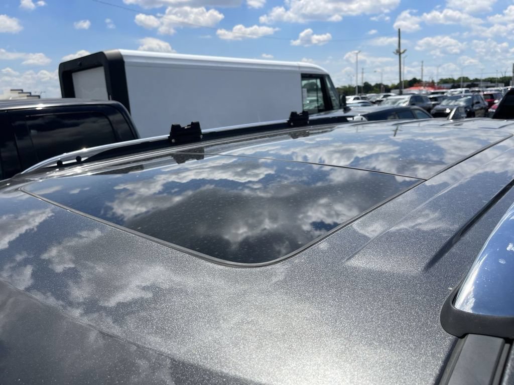Used 2016 Ford Explorer Limited AWD/4WD image 3