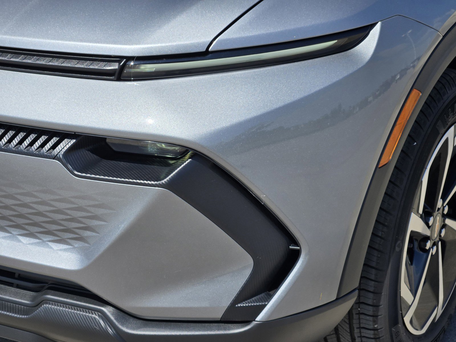 New 2026 Chevrolet Equinox EV LT w/ Comfort Package image 6