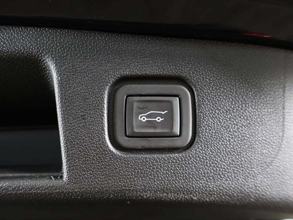 Used 2024 Chevrolet Blazer EV LT AWD/4WD image 22