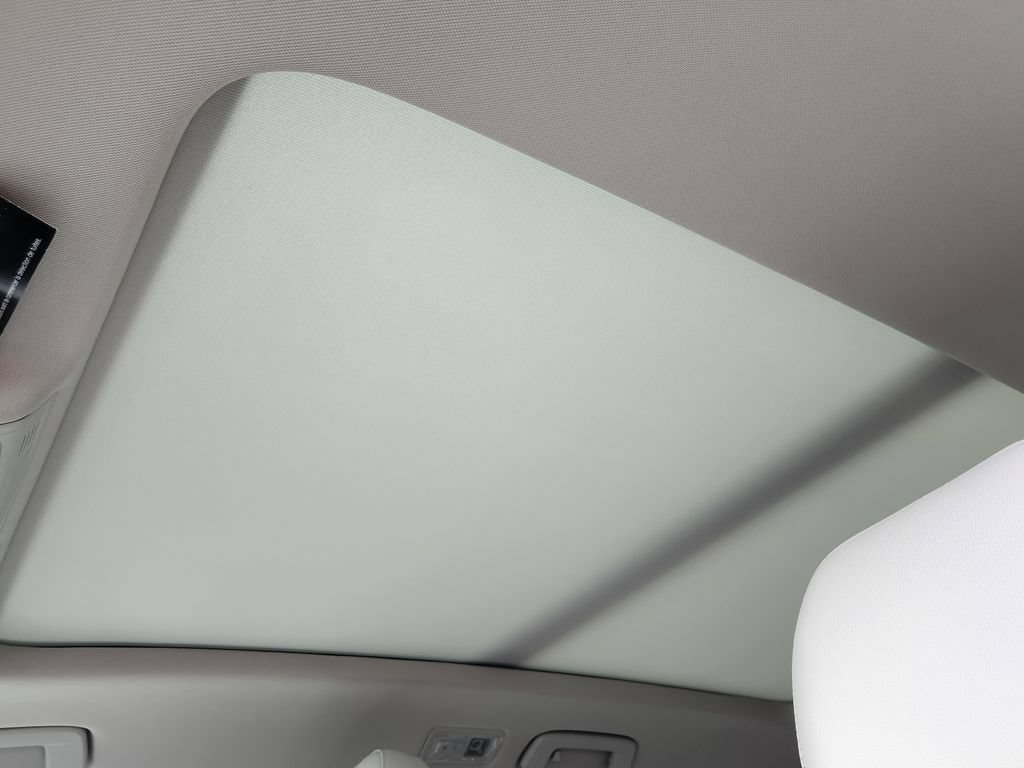New 2026 Volkswagen Taos SE AWD/4WD image 14