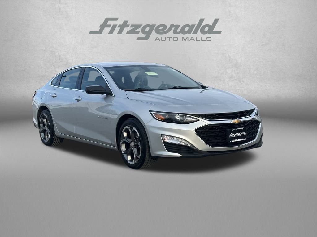 Used 2022 Chevrolet Malibu LT image 1