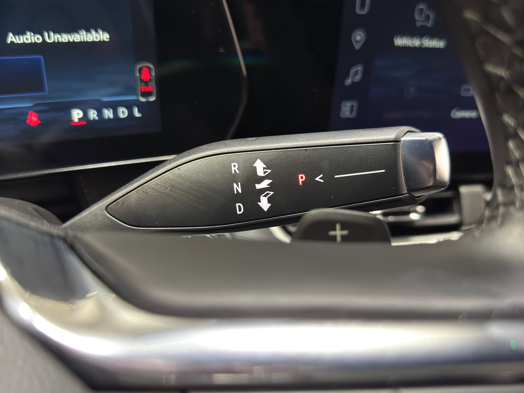 Used 2025 Chevrolet Equinox LT w/ Convenience Package II image 27