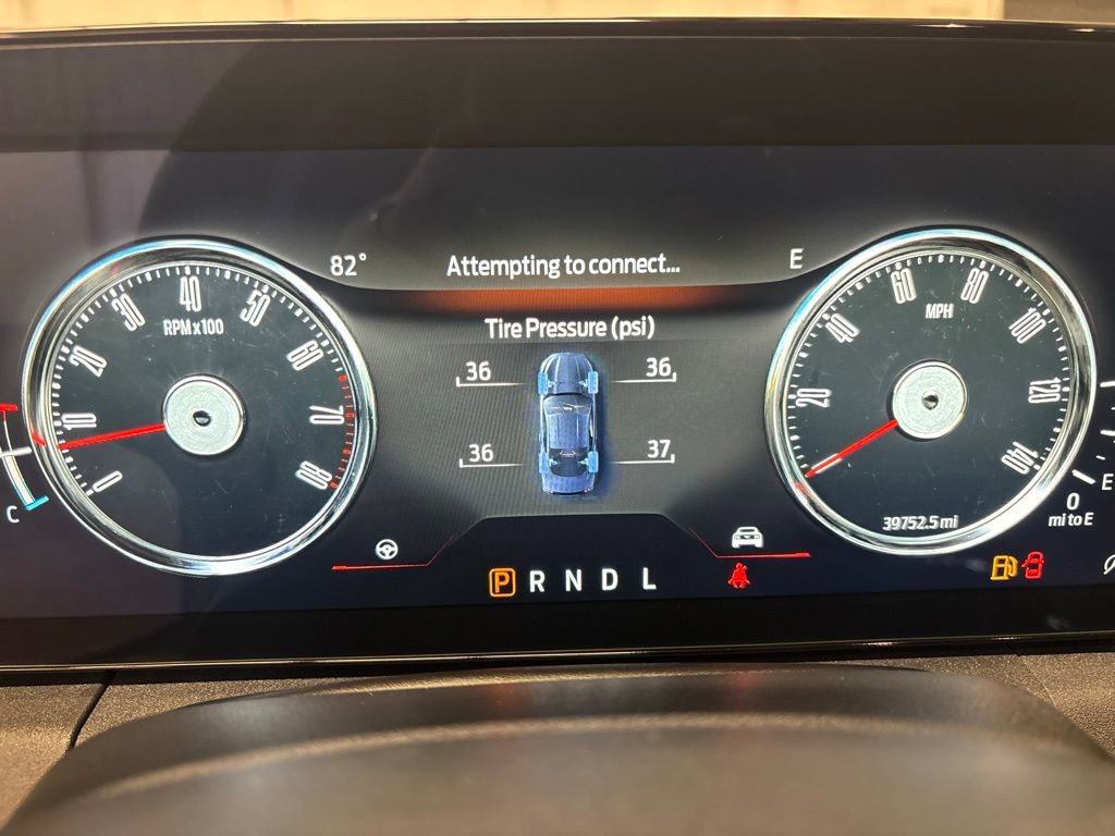 Used 2024 Ford Mustang Coupe RWD image 12