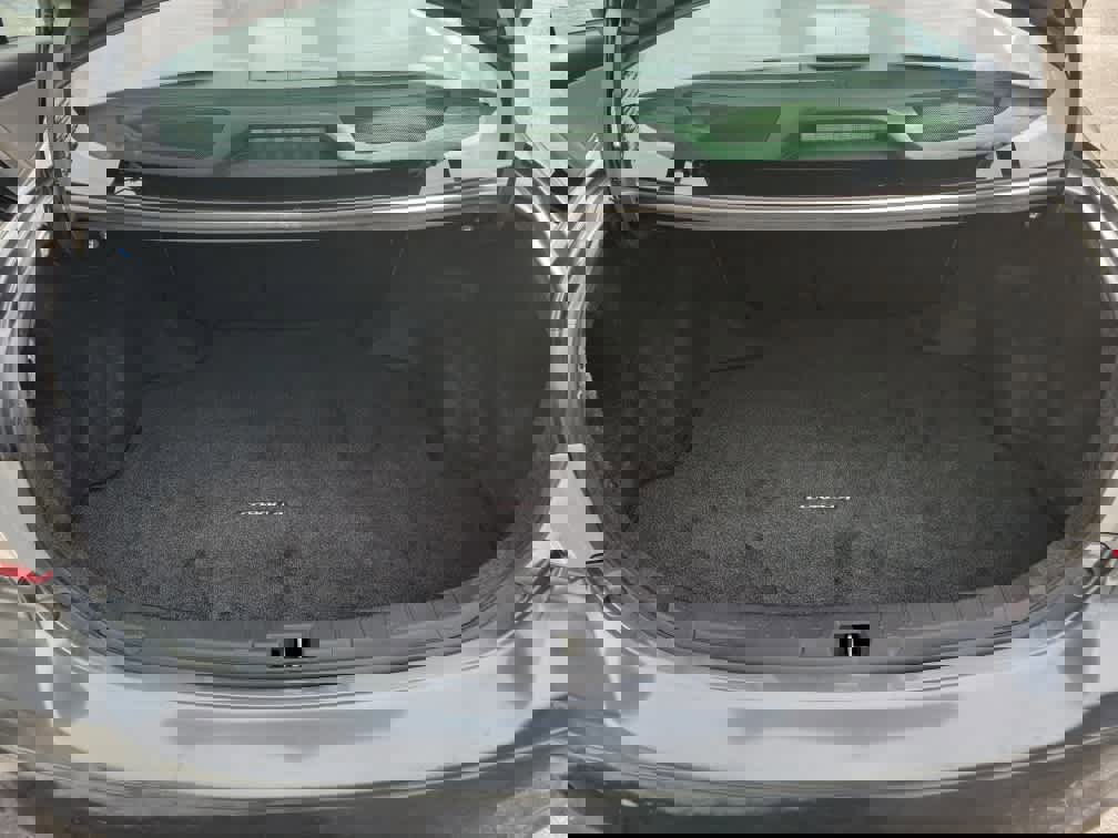 Used 2013 Toyota Corolla LE image 23