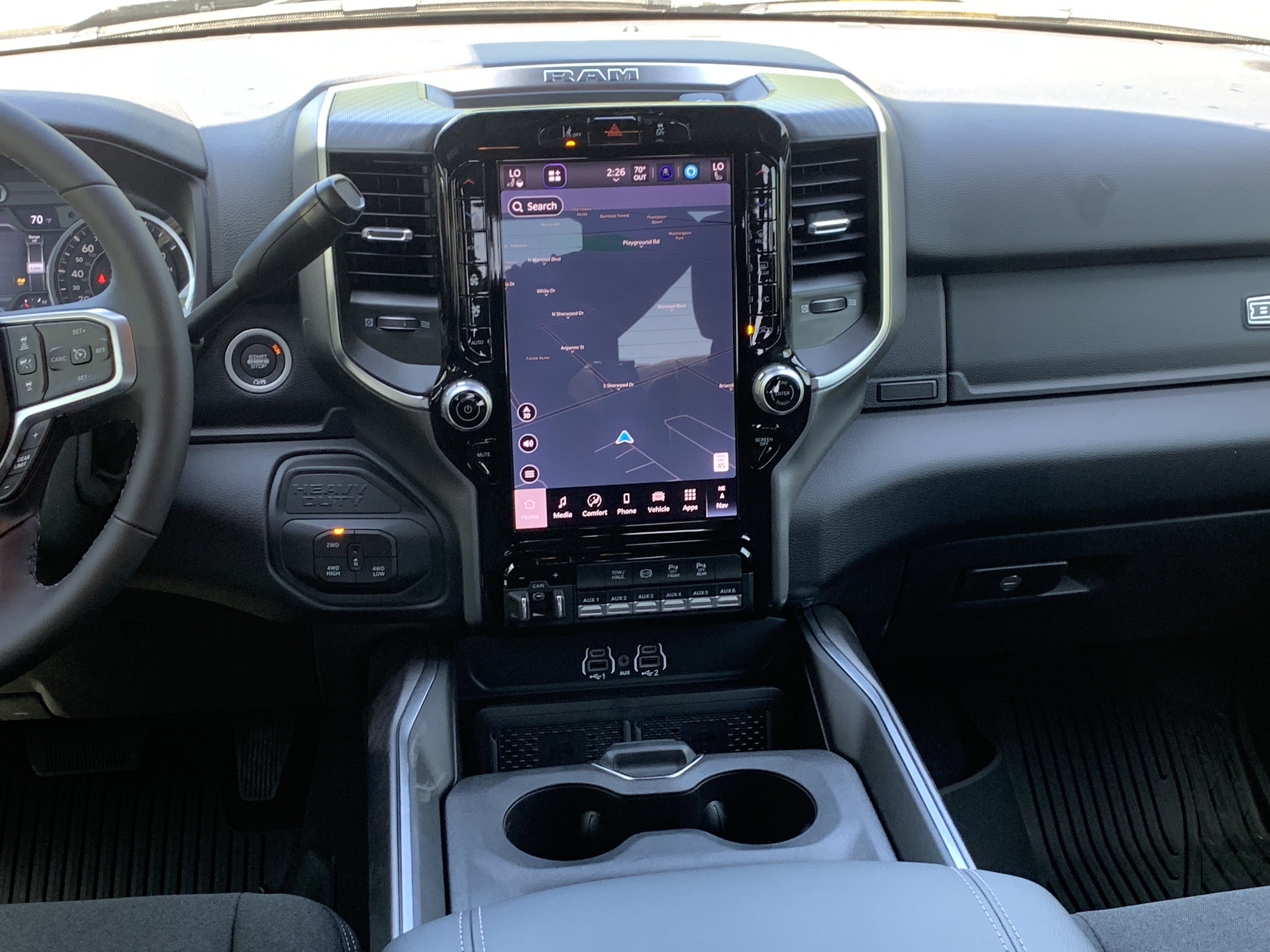 New 2026 RAM 3500 Big Horn AWD/4WD image 24