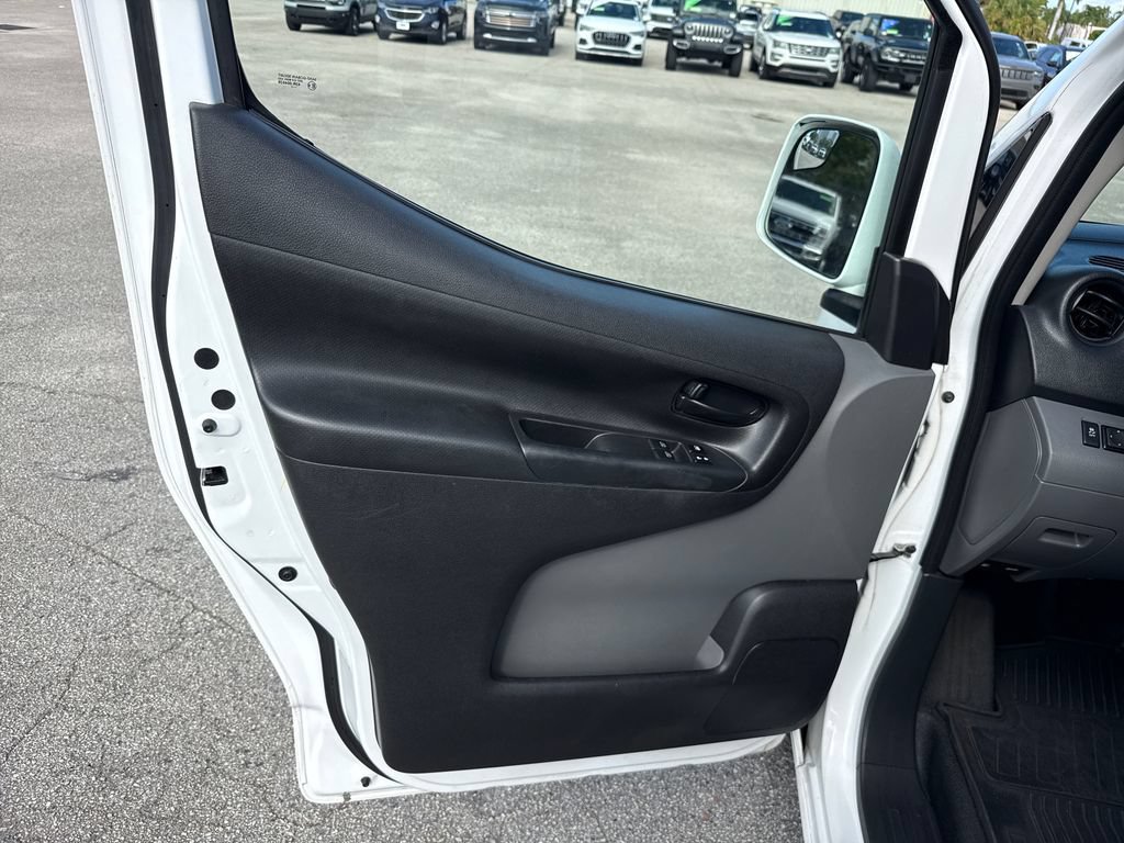 Used 2021 Nissan NV200 SV FWD image 12