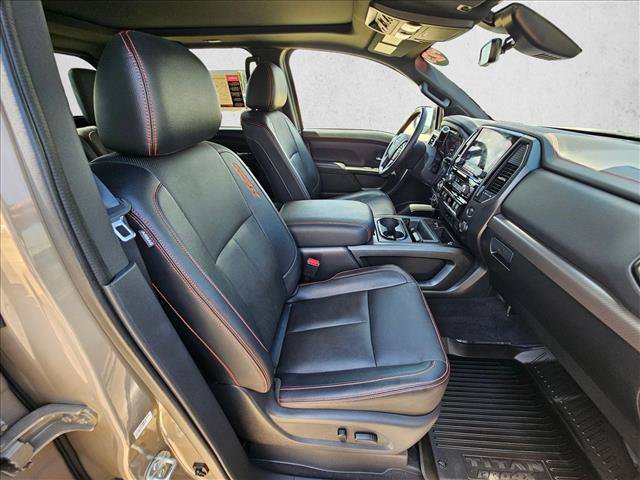 Used 2023 Nissan Titan PRO-4X w/ Pro-4x Convenience Package AWD/4WD image 19