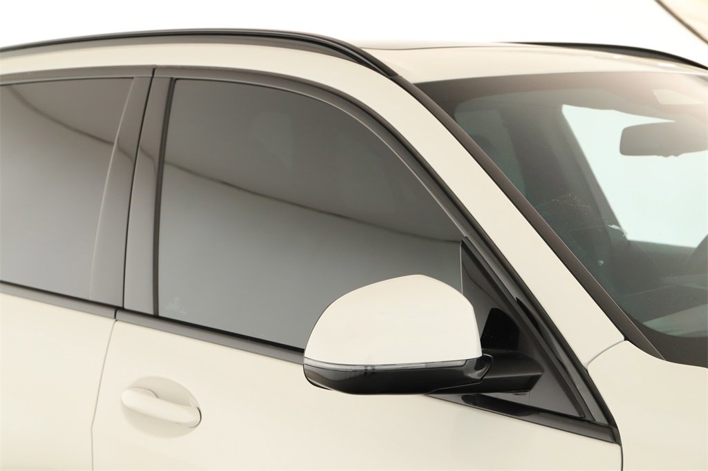 Used 2024 BMW X5 sDrive40i w/ M Sport Package image 35