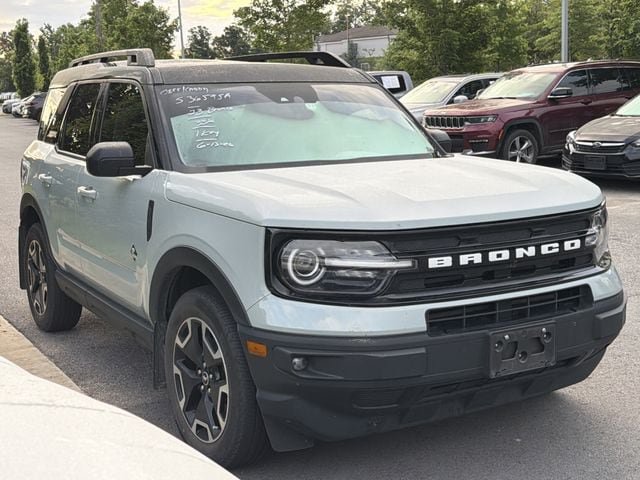 Used 2023 Ford Bronco Sport Outer Banks w/ Tech Package AWD/4WD image 3