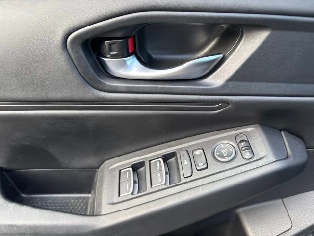 Used 2024 Honda Accord EX image 12