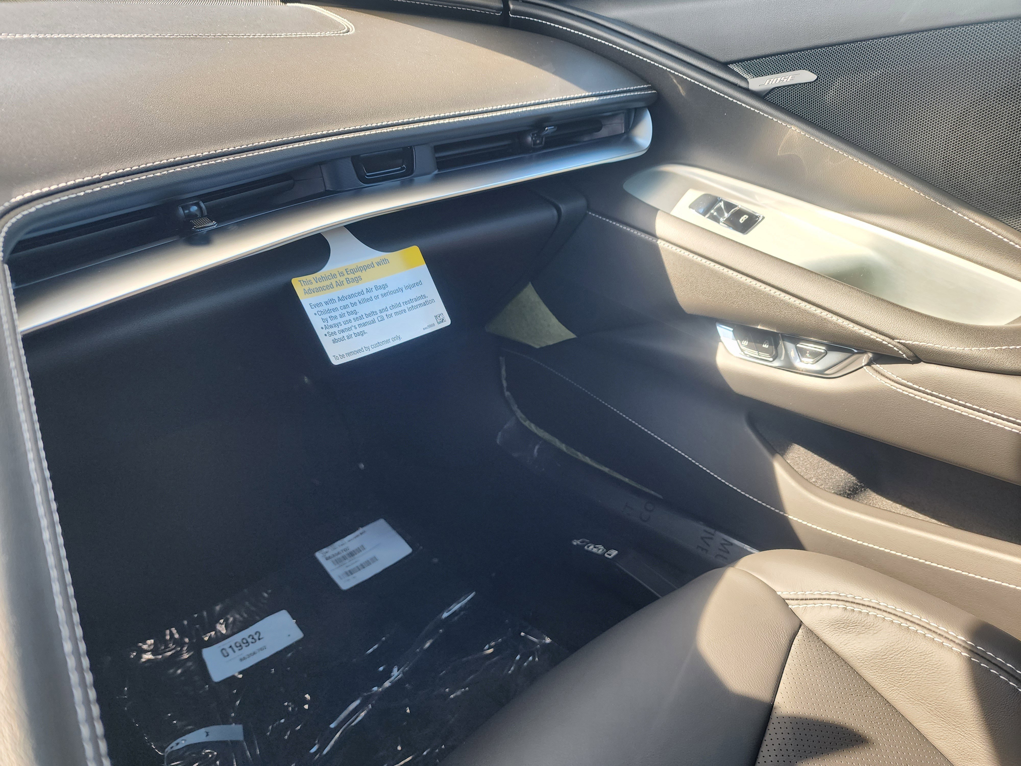 New 2026 Chevrolet Corvette Stingray Convertible w/ 1LT image 32