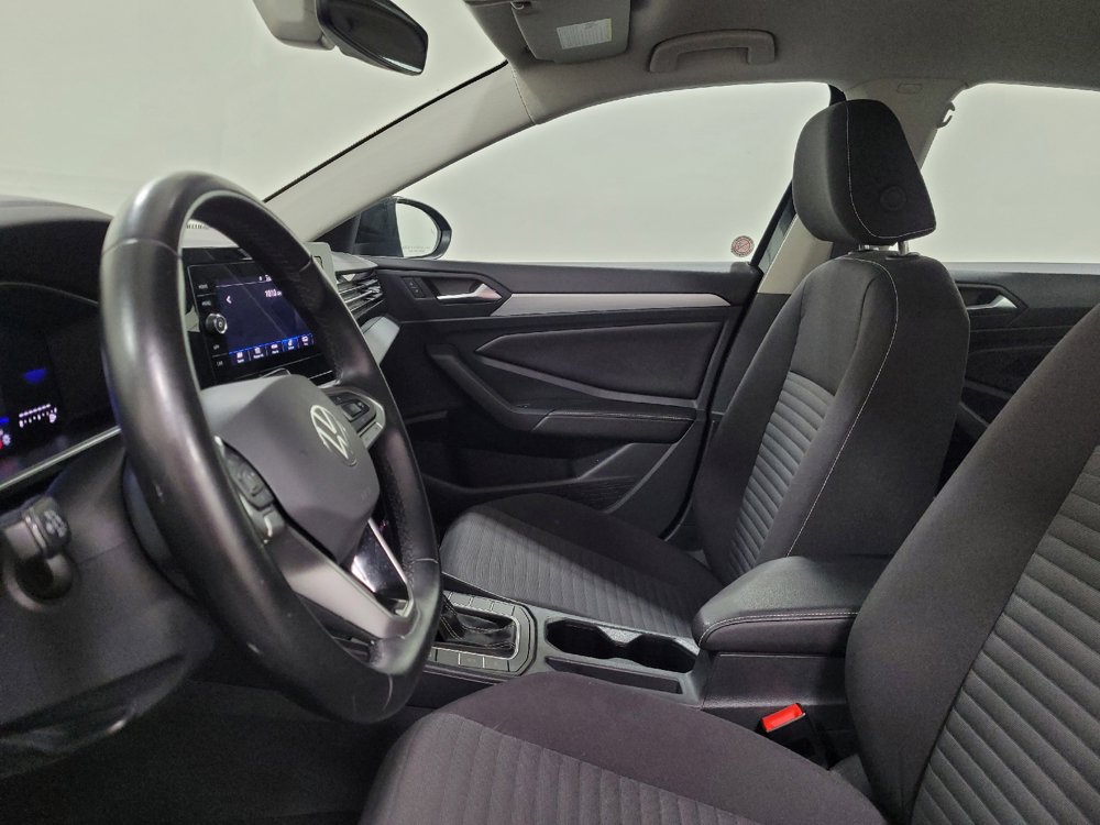 Used 2025 Volkswagen Jetta S FWD image 17