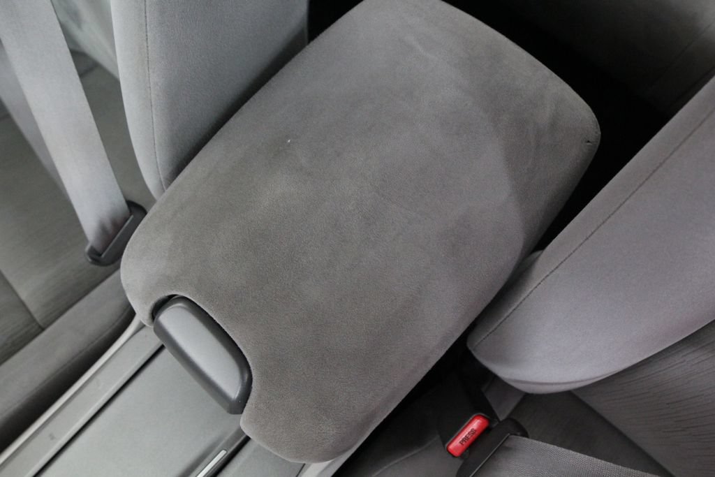 Used 2012 Honda Accord LX image 30
