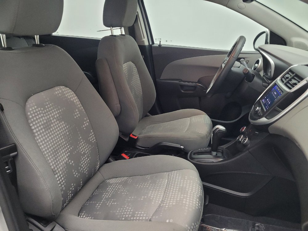 Used 2020 Chevrolet Sonic LT FWD image 21