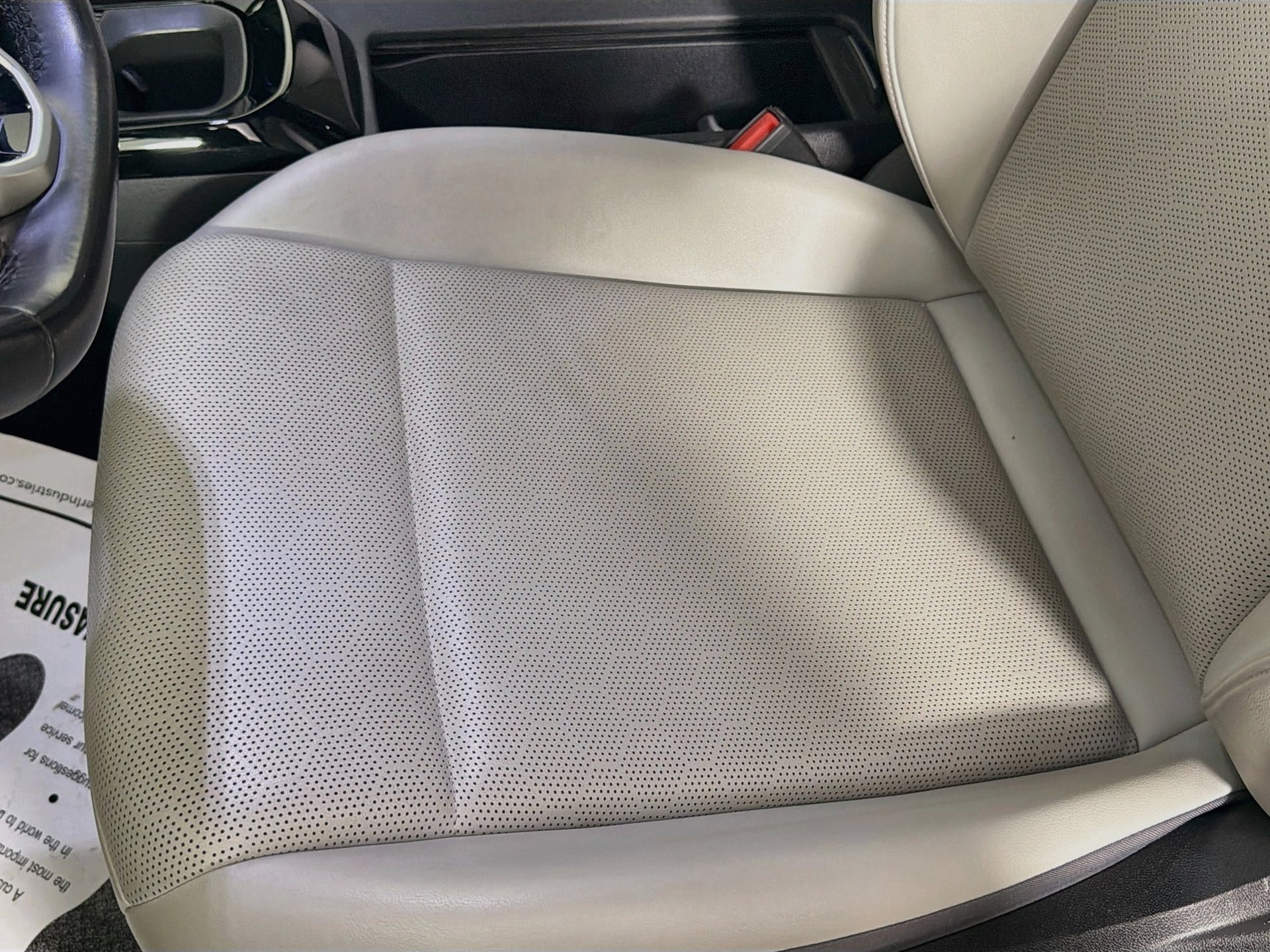 Used 2022 Volkswagen ID.4 Pro S w/ Gradient Package RWD image 19