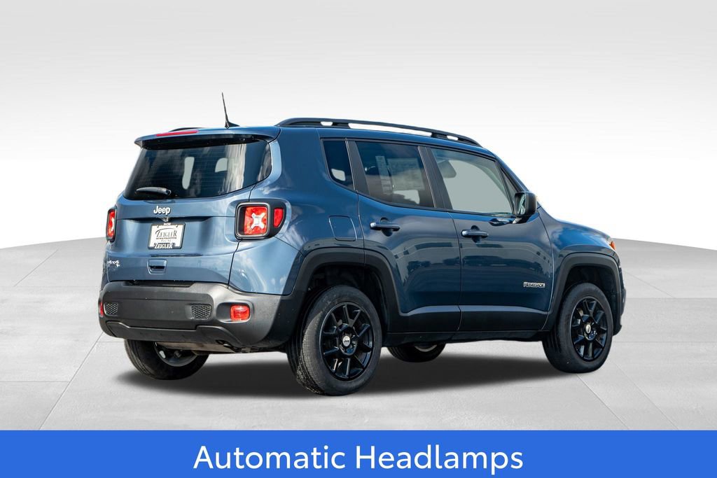 Used 2023 Jeep Renegade Latitude w/ Premium Group AWD/4WD image 7
