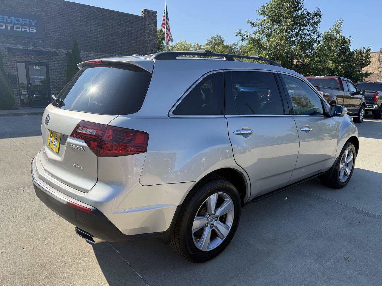 Used 2012 Acura MDX w/ Technology Package AWD/4WD image 4