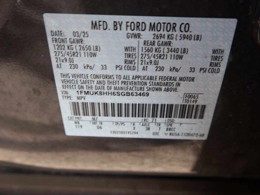 Certified 2025 Ford Explorer Platinum w/ LUX Leather Package image 43