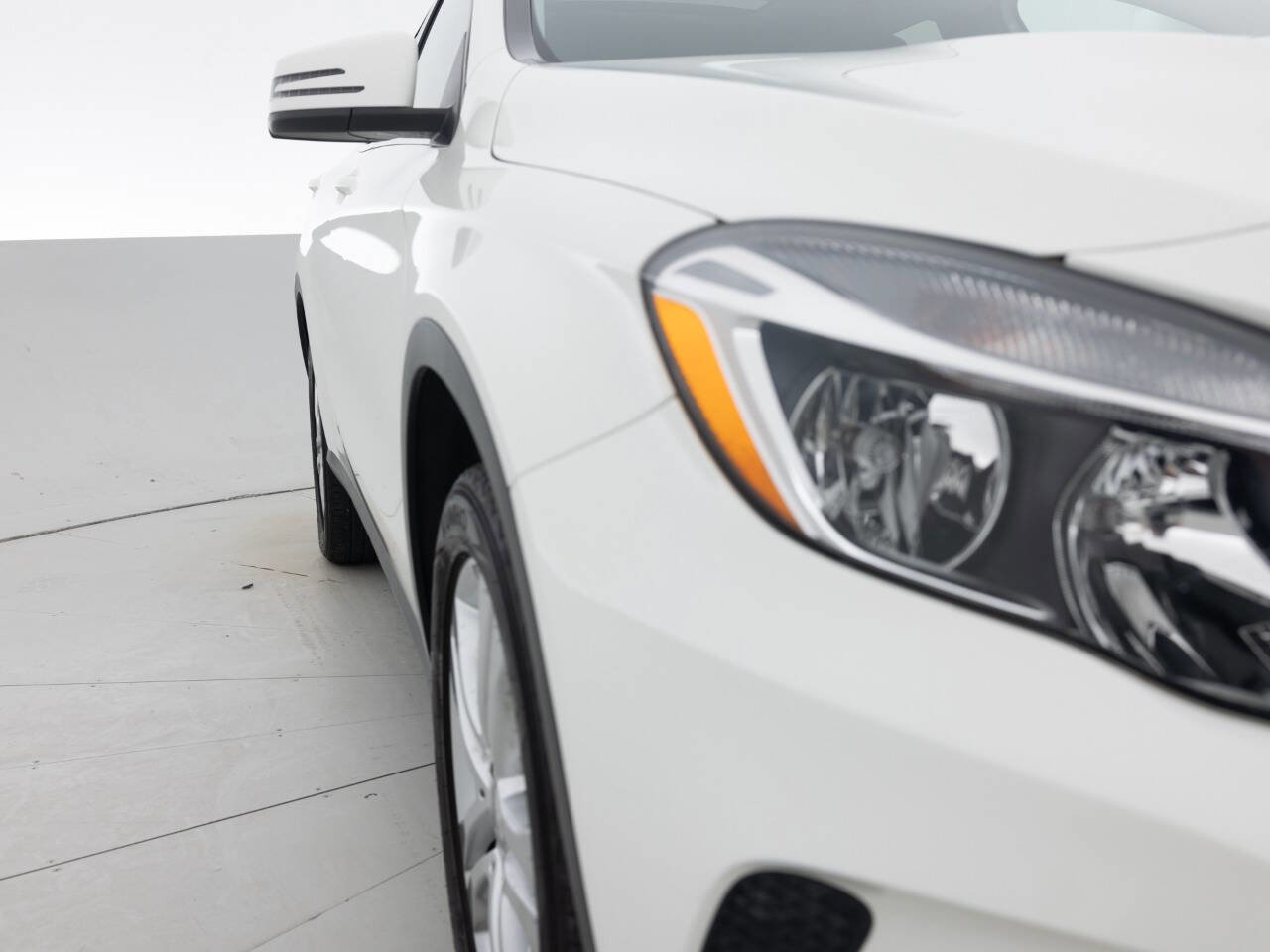 Used 2015 Mercedes-Benz GLA 250 4MATIC image 11