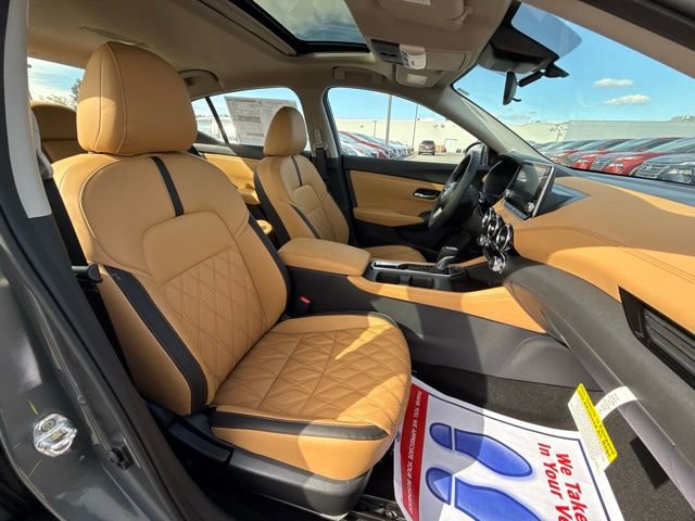 New 2025 Nissan Sentra SV w/ SV Premium Package image 17