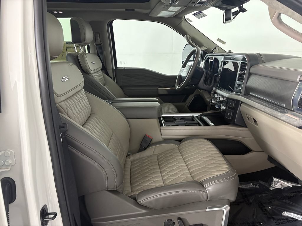 Used 2025 Ford F350 Platinum w/ Platinum Plus Package AWD/4WD image 34
