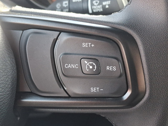 Certified 2023 Jeep Wrangler Unlimited w/ 8.4" Radio Group AWD/4WD image 22