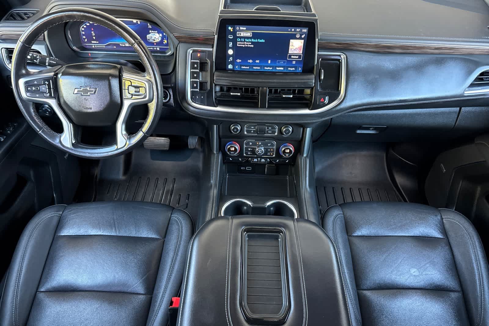 Used 2022 Chevrolet Suburban Z71 w/ Z71 Off-Road Package AWD/4WD image 3