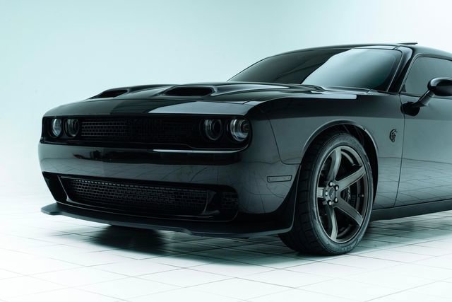Used 2022 Dodge Challenger SRT Hellcat Redeye image 10