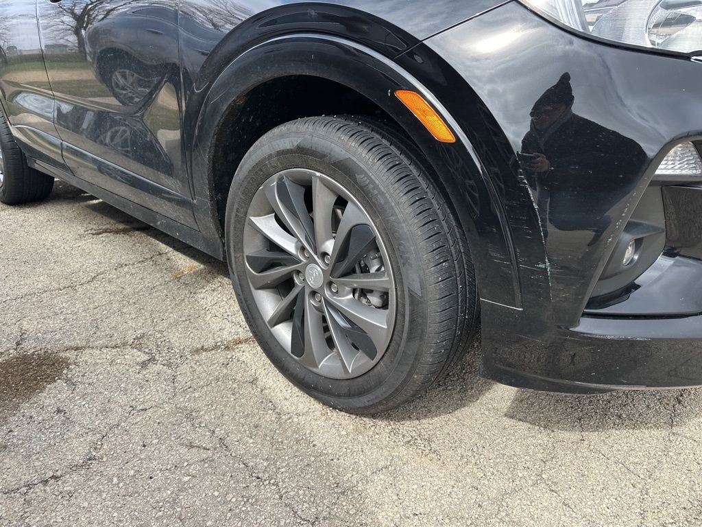 Used 2021 Buick Encore GX Select w/ Experience Buick Package AWD/4WD image 4
