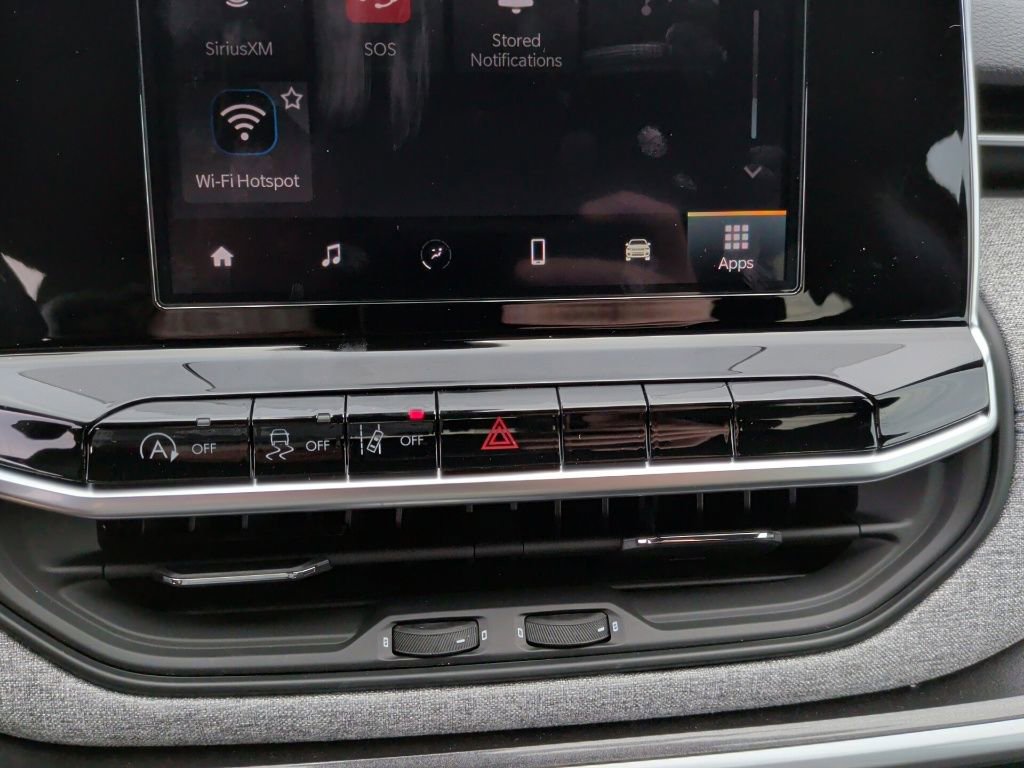New 2026 Jeep Compass Latitude AWD/4WD image 28